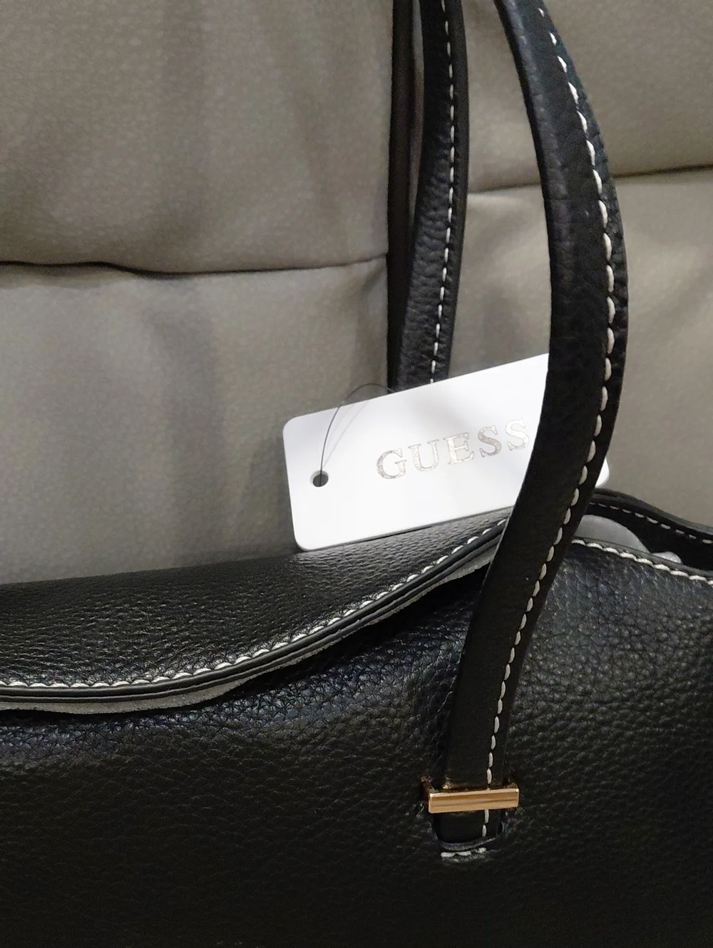GUESS SHOULDER BAG